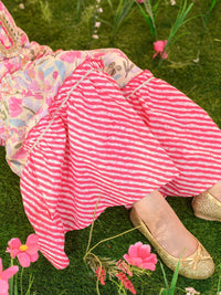 pspeaches Girls Floral Printed Regular Pure Cotton Kurta with Sharara & Dupatta