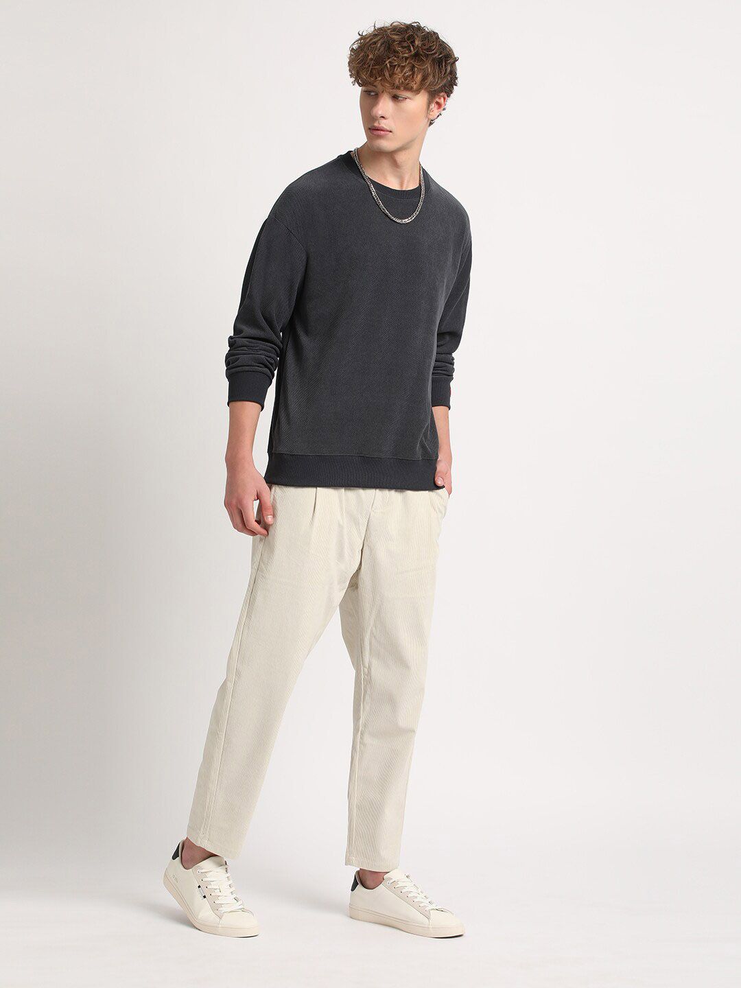 THE BEAR HOUSE Relaxed Fit Pullover