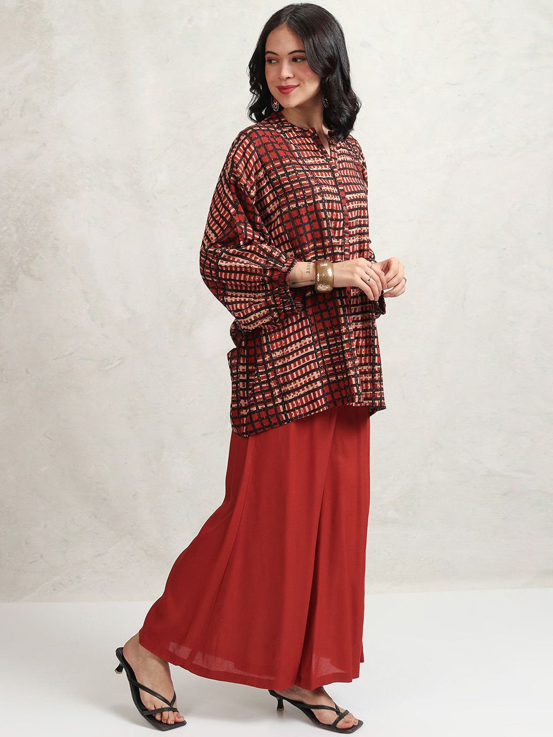 Vishudh Printed Shirt With Trousers Co-Ords