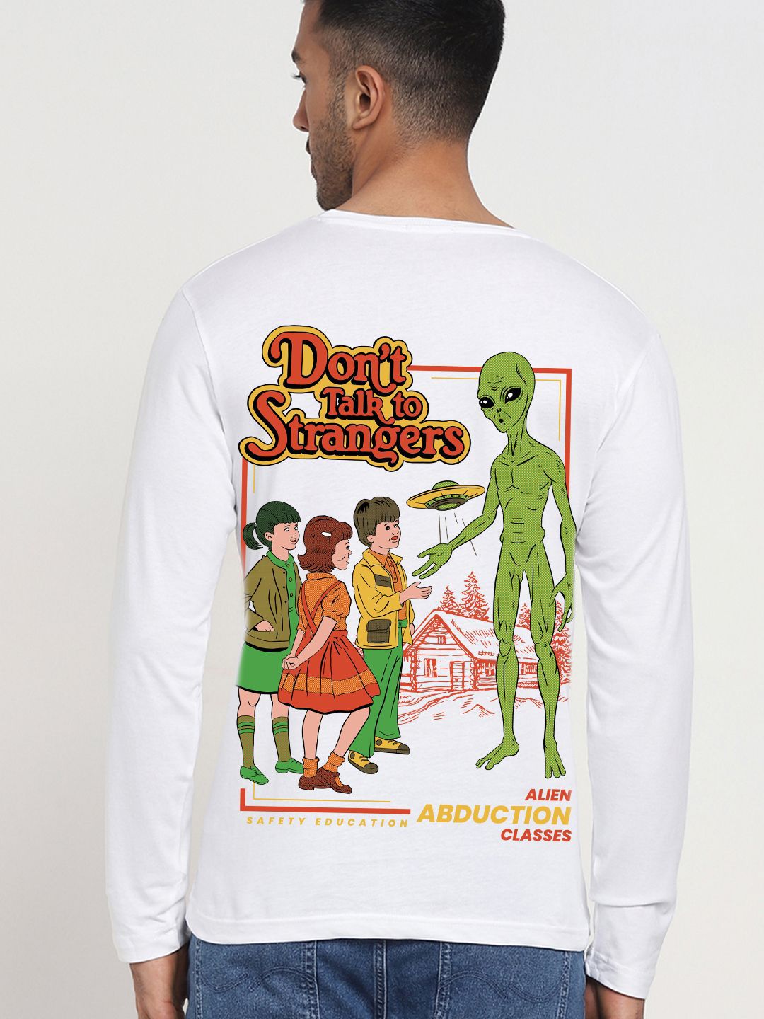 Bewakoof Men Graphic Printed Round Neck Pure Cotton Casual T-shirt