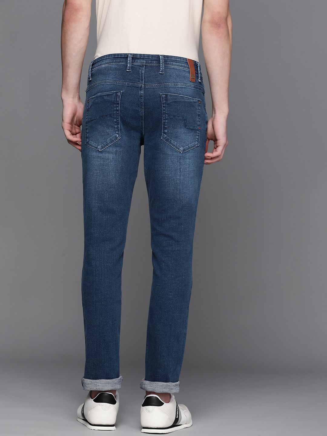 Raymond Men Slim Fit Light Fade Stretchable Jeans