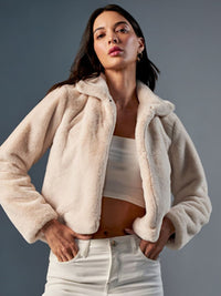 AND Spread Collar Crop Tailored Jacket