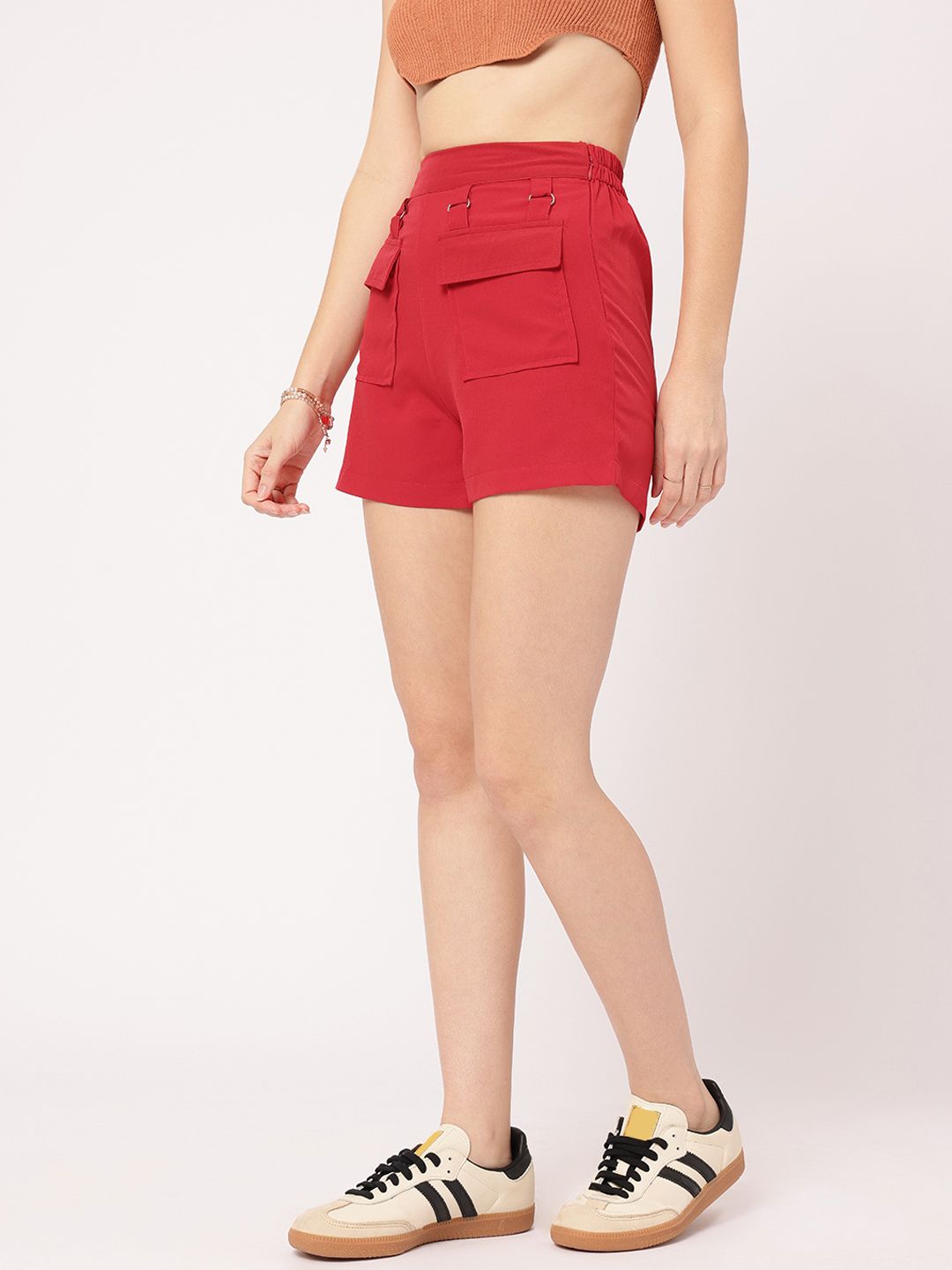 DressBerry Women 90s Babe Cargo Pocketed Shorts