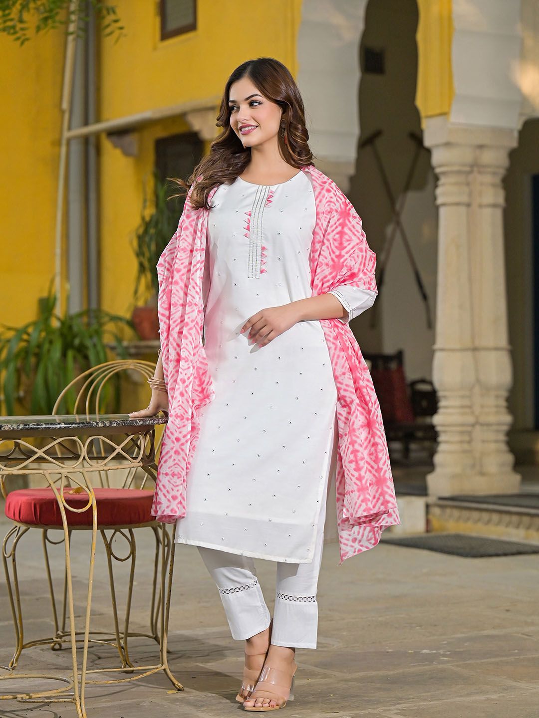 KALINI Women Floral Embroidered Regular Gotta Patti Kurta with Trousers & With Dupatta