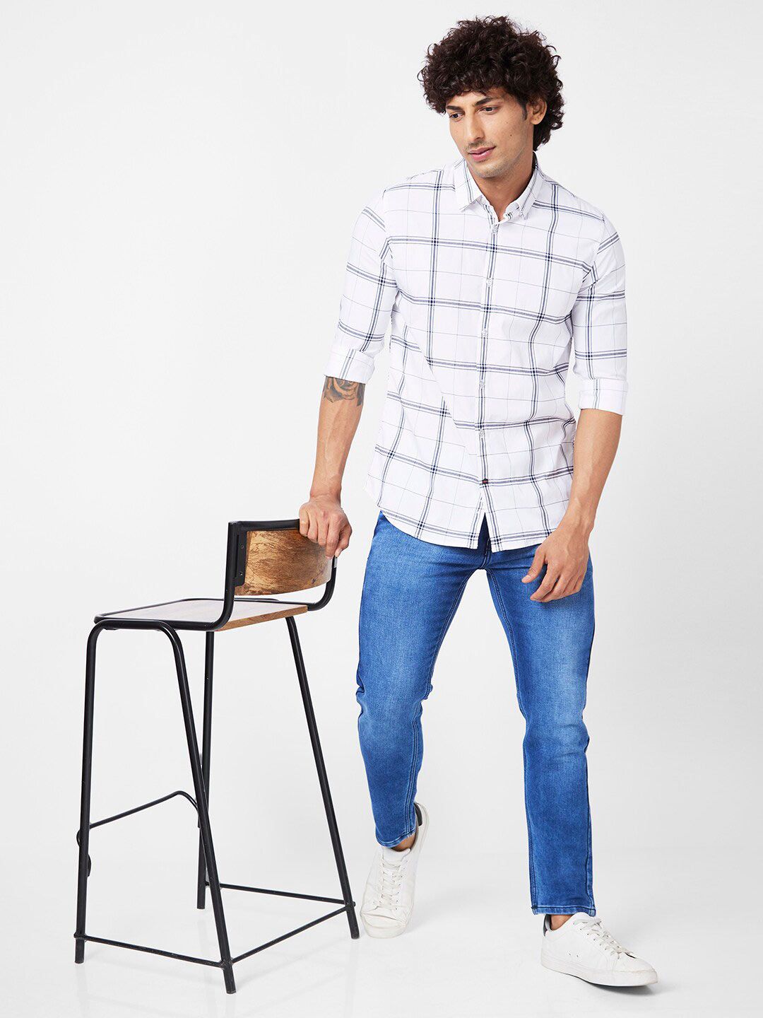 SPYKAR Slim Fit Windowpane Checked Button-Down Collar Cotton Casual Shirt