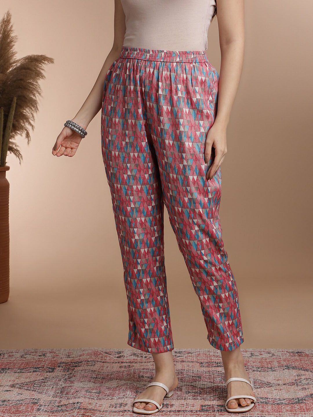 Anouk Floral Printed Top & Trousers With Dupatta