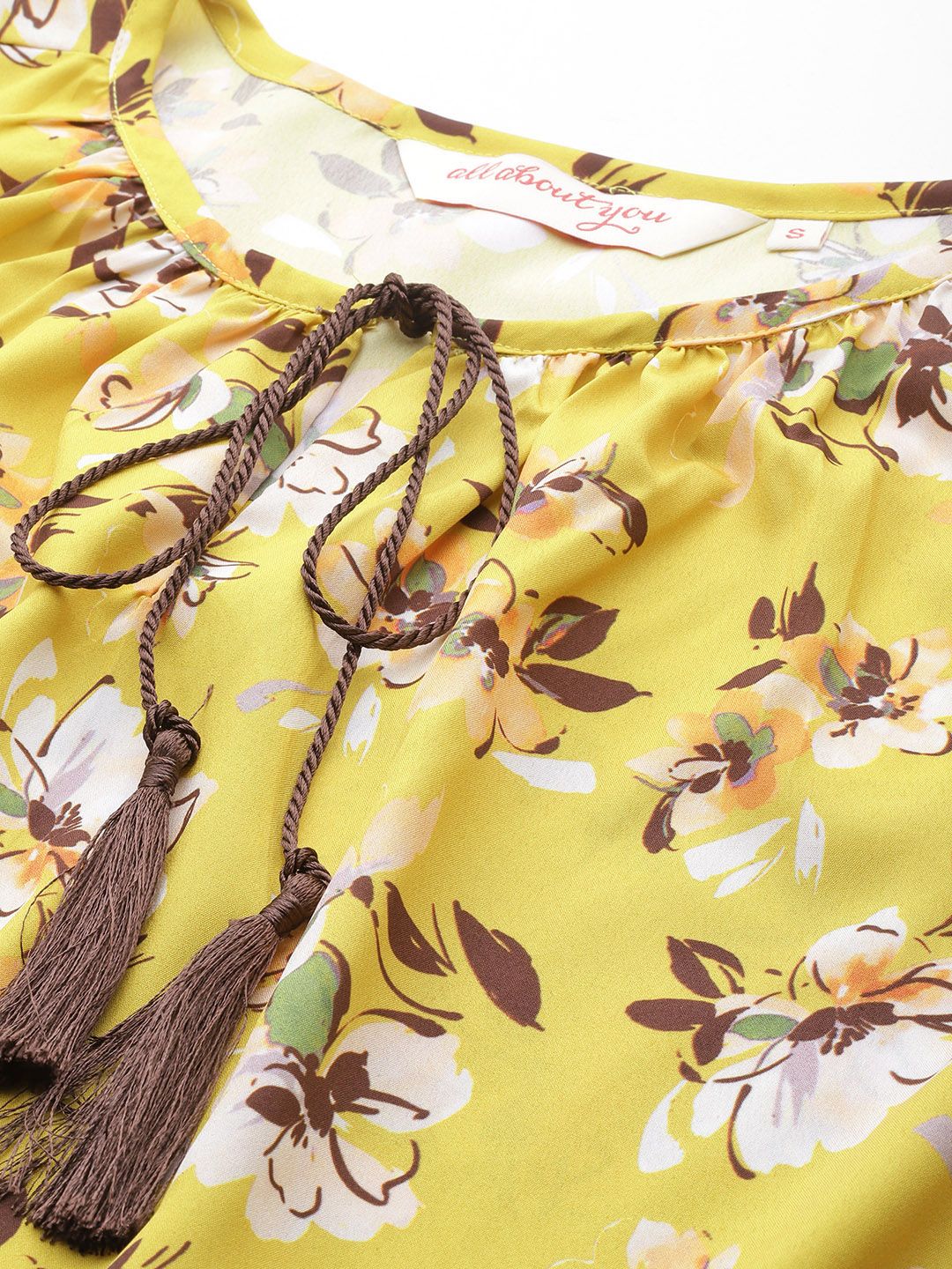 all about you Floral Print Tie-Up Neck Puff Sleeves Top