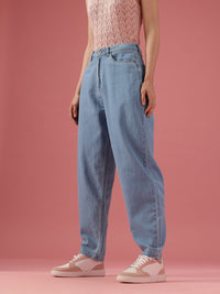 DressBerry Women Slouchy Fit High-Rise Light Fade Stretchable Jeans