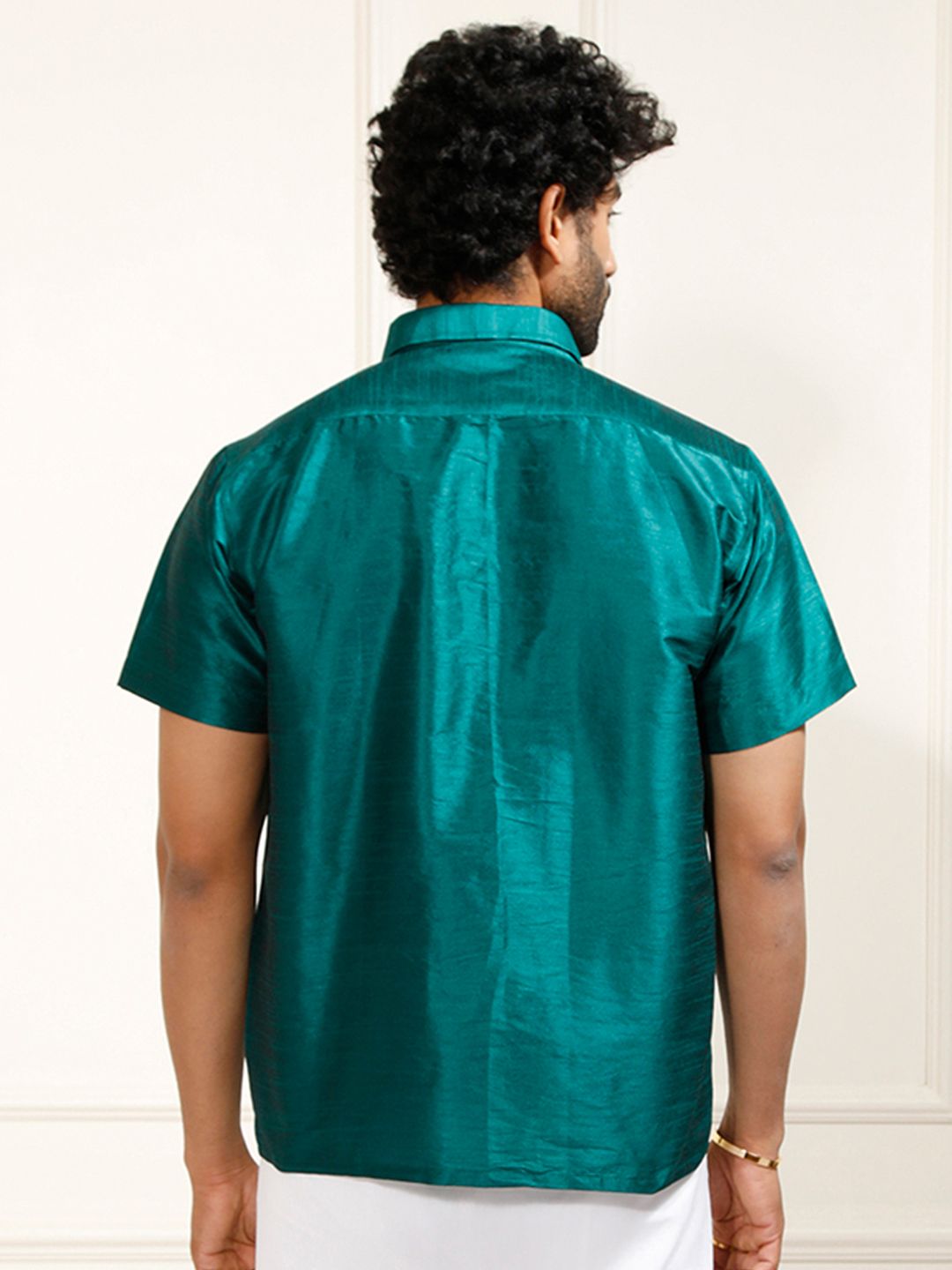 VASTRAMAY Premium Spread Collar Casual Shirt