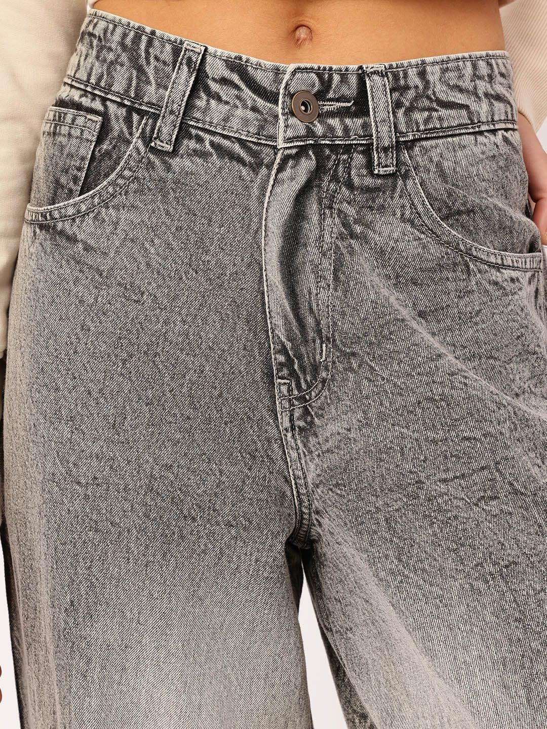 DressBerry Women Timeless Threads Faded Baggy jeans