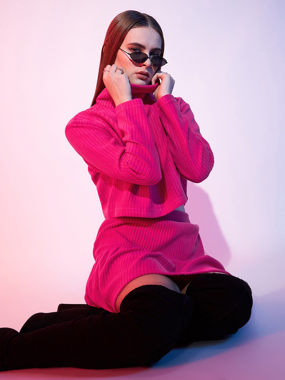 STREET 9 Turtle Neck Crop Top