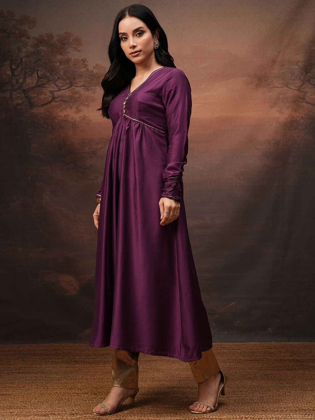 Vishudh Women V-Neck Gathered Kurta