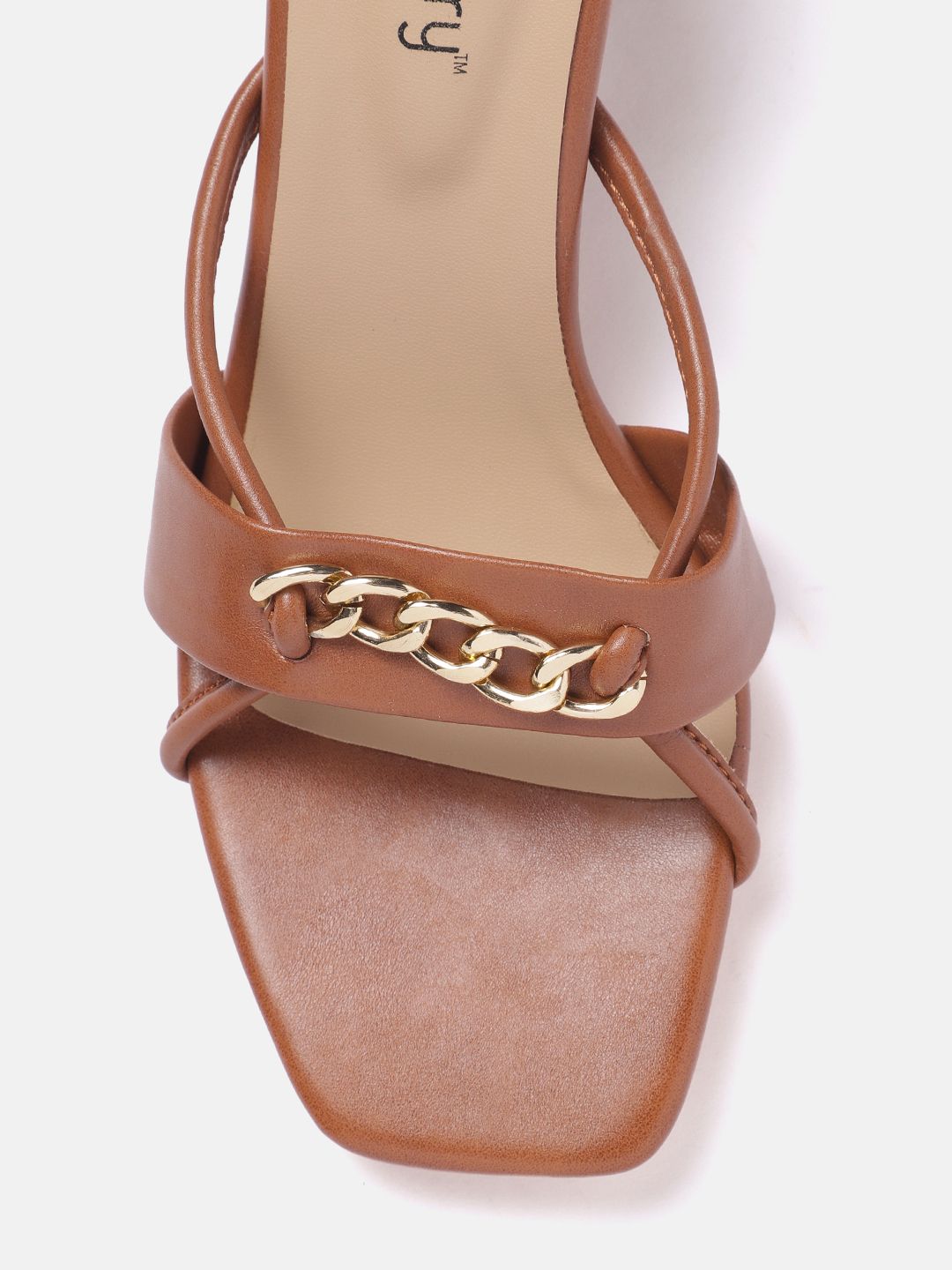 DressBerry Block Heels With Chain Detail