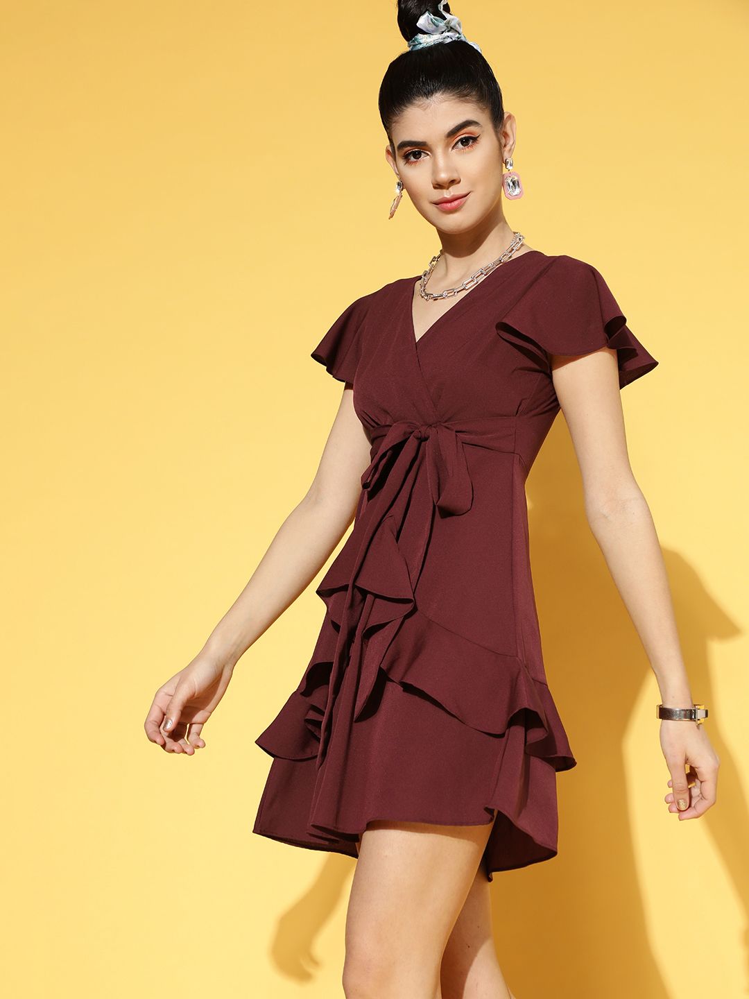 Berrylush Women Charming Maroon Solid Ruffled Dress