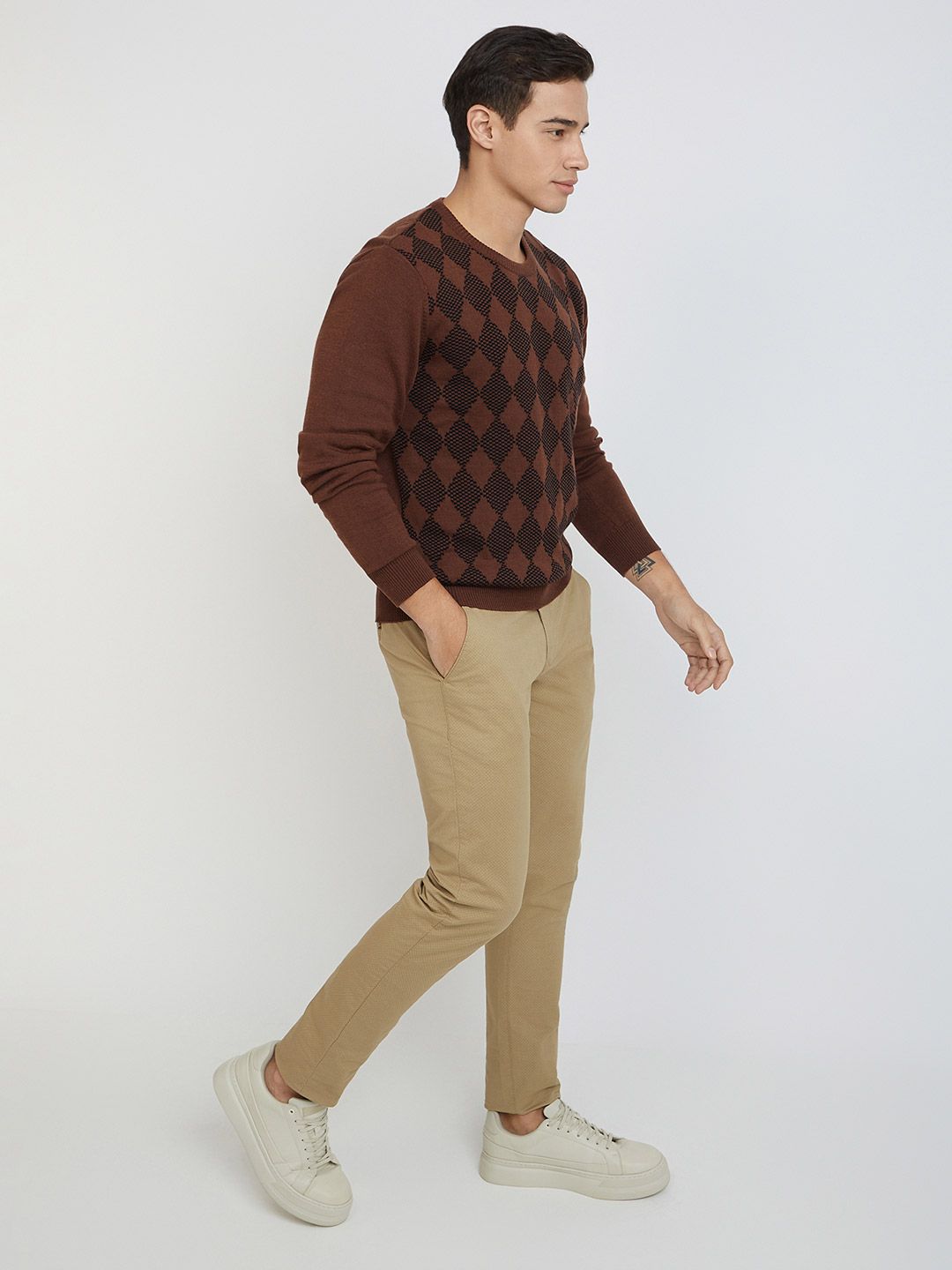 Raymond Men Brown & Black Geometric Patterned Pullover