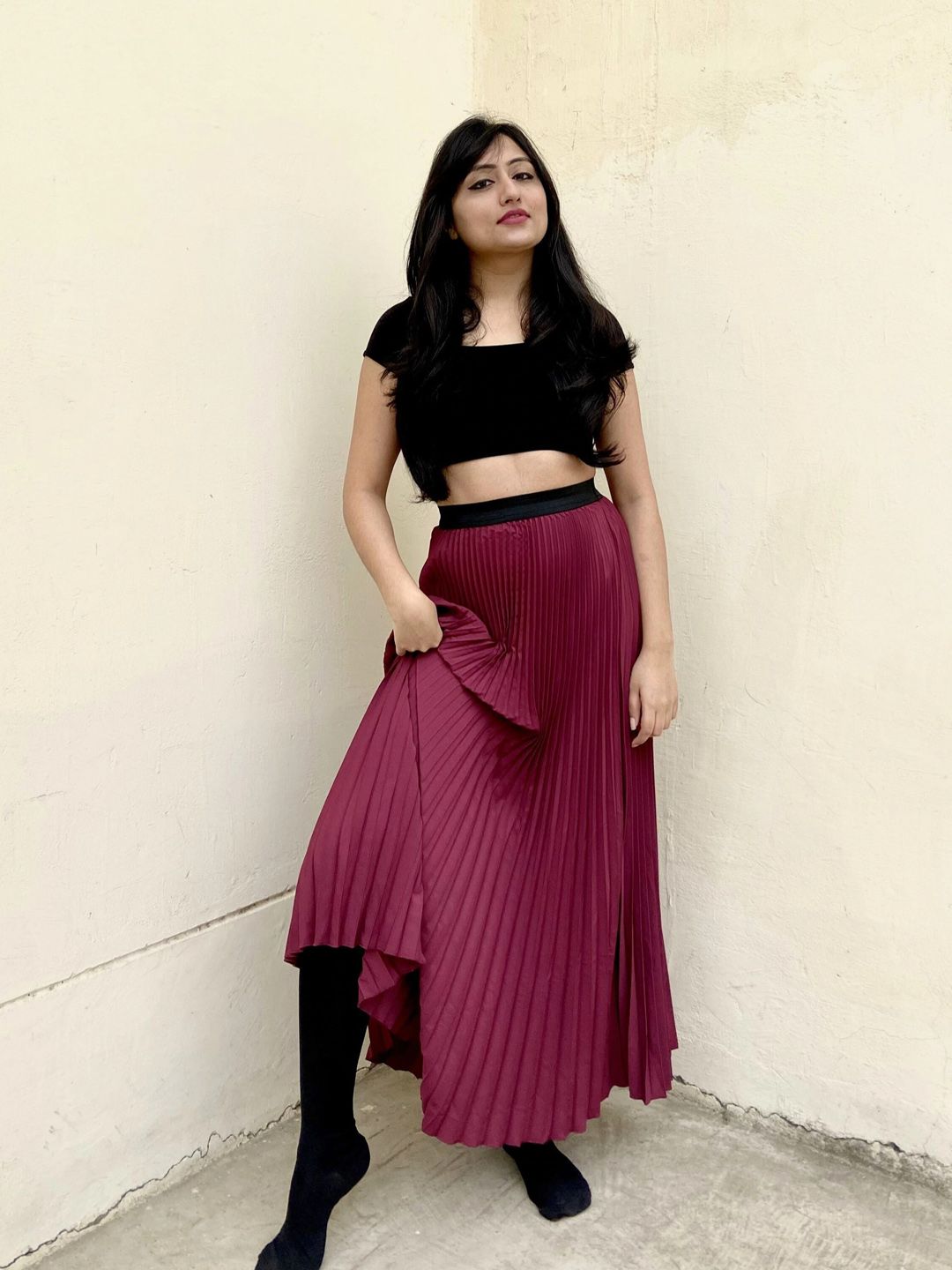 SASSAFRAS Burgundy Accordian Pleat Maxi Flared Skirt