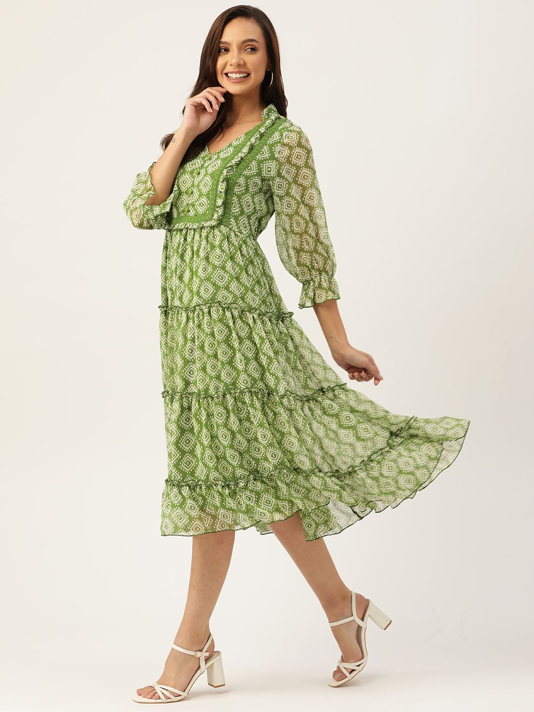 Antheaa Green & White Chiffon Geometric Print Tiered Dress