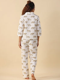 SANSKRUTIHOMES Conversational Printed Pure Cotton Night suit