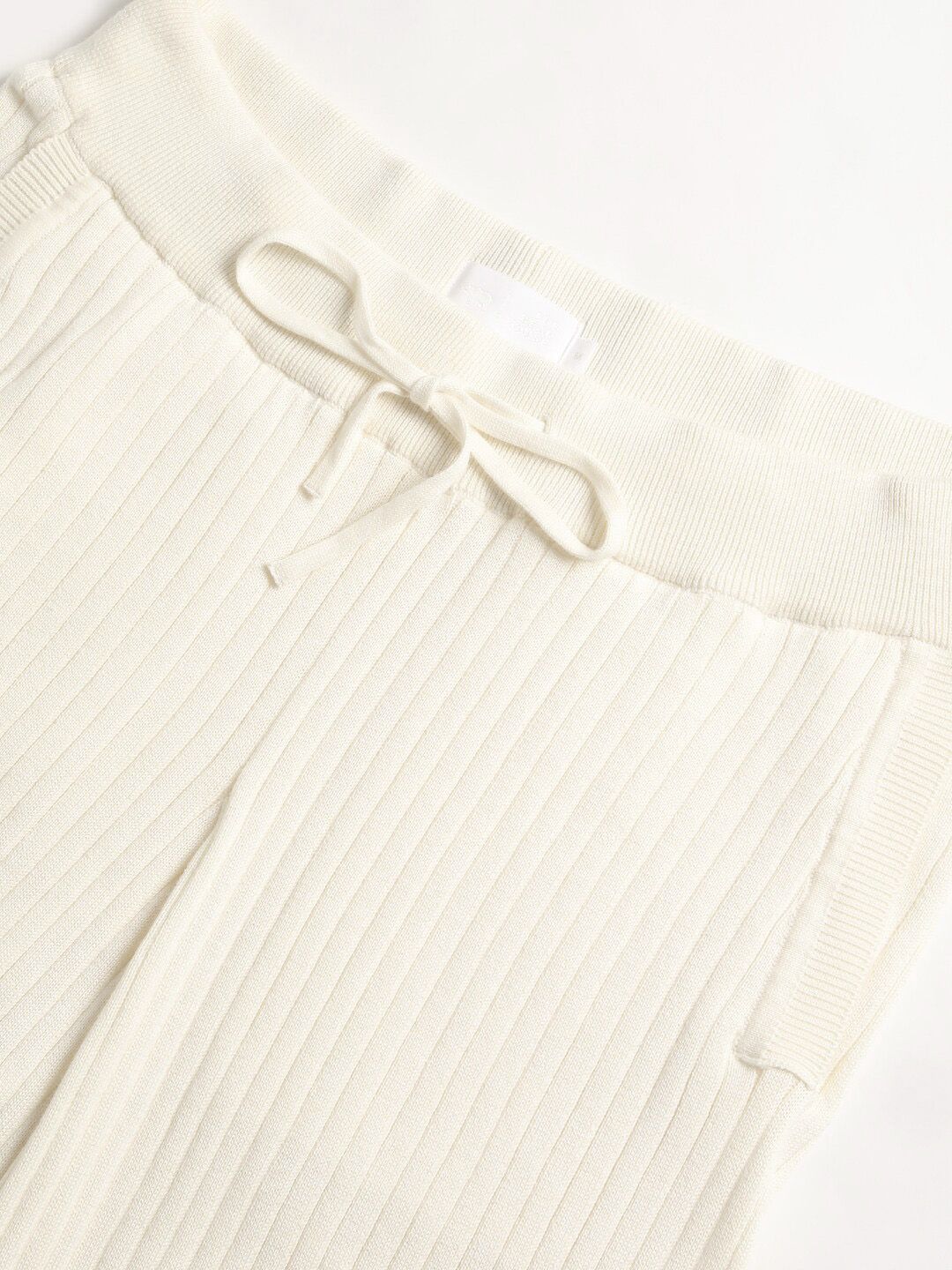 THE BEAR HOUSE Men Self Designed Regular Fit Pure Cotton Shorts