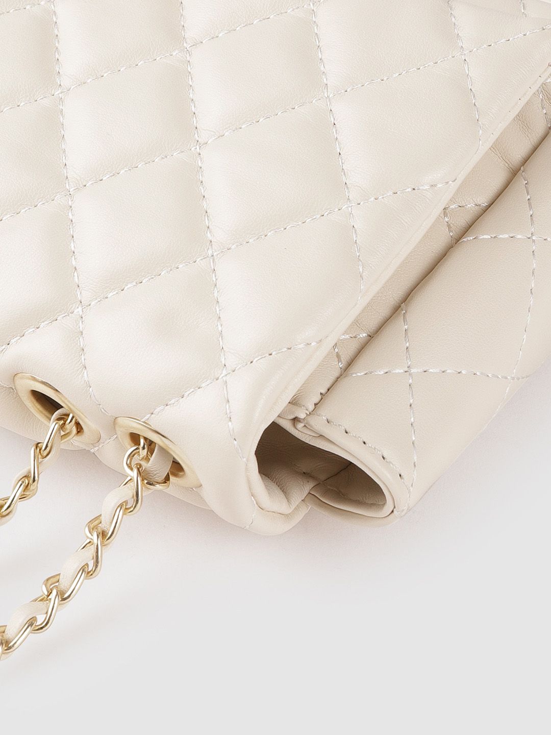 Lino Perros Off White Quilted Shoulder Bag