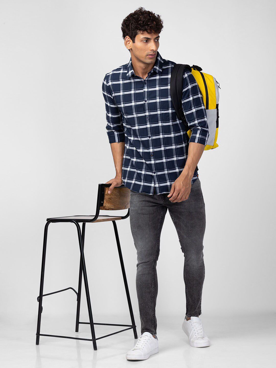 SPYKAR Men Windowpane Checked Casual Shirt