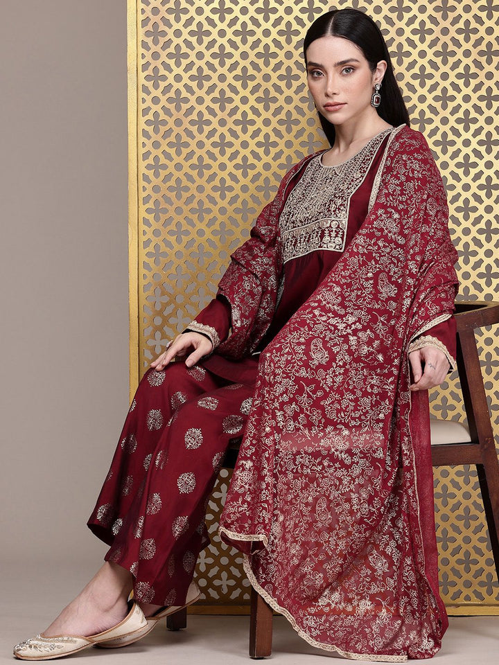 House of Pataudi Ethnic Motifs Embroidered Sequinned Jashn Kurta with Palazzos & Dupatta
