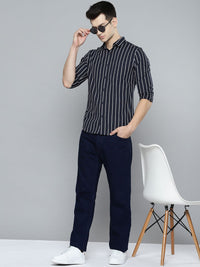 HIGHLANDER Men Navy Blue & White Slim Fit Striped Pure Cotton Casual Shirt