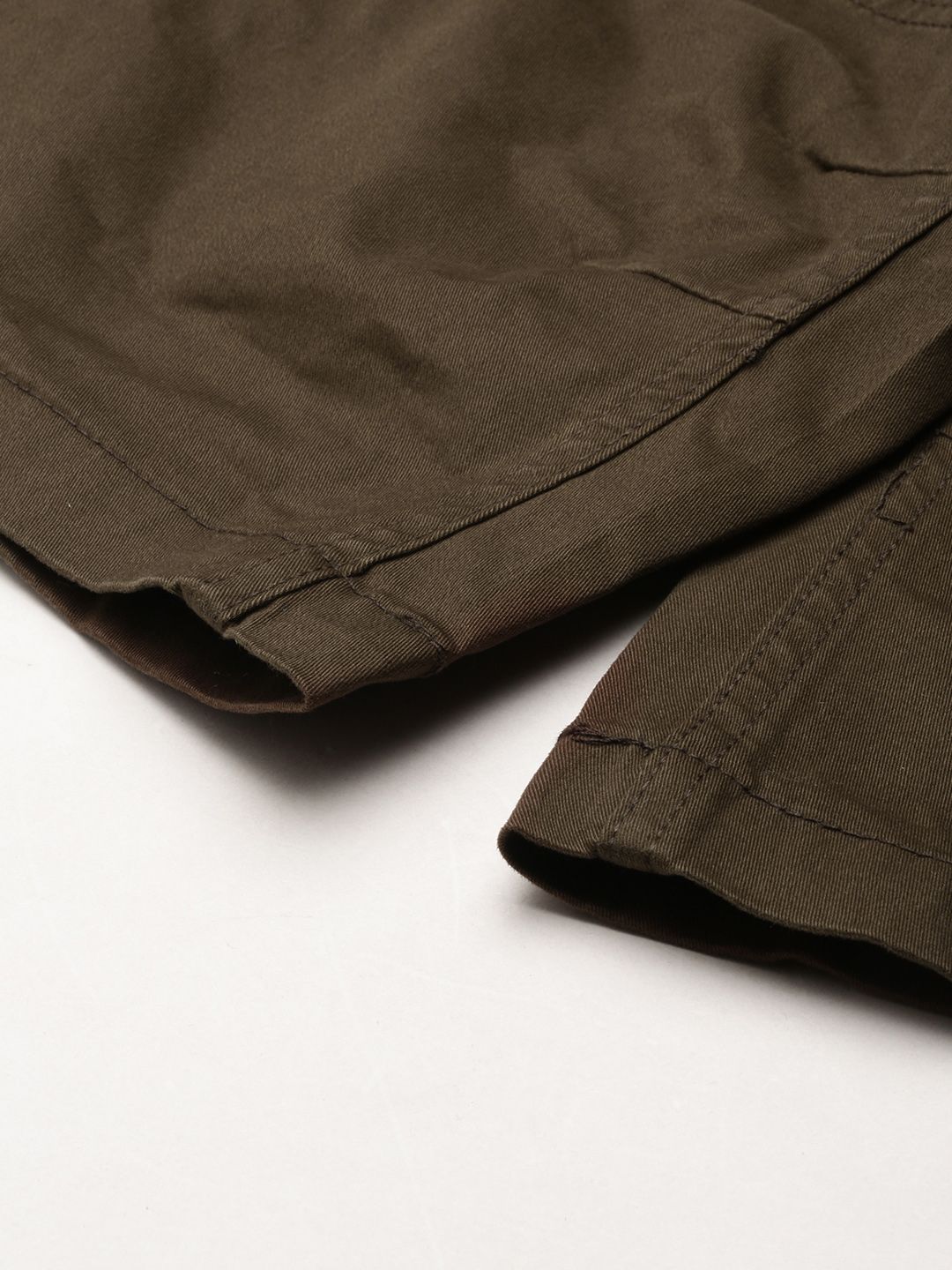 Being Human Men Solid Mid Rise Cargo Shorts