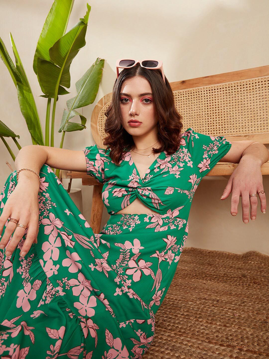 Berrylush Green Floral Printed V-Neck Puff Sleeve Cut Out Tiered Maxi Dress