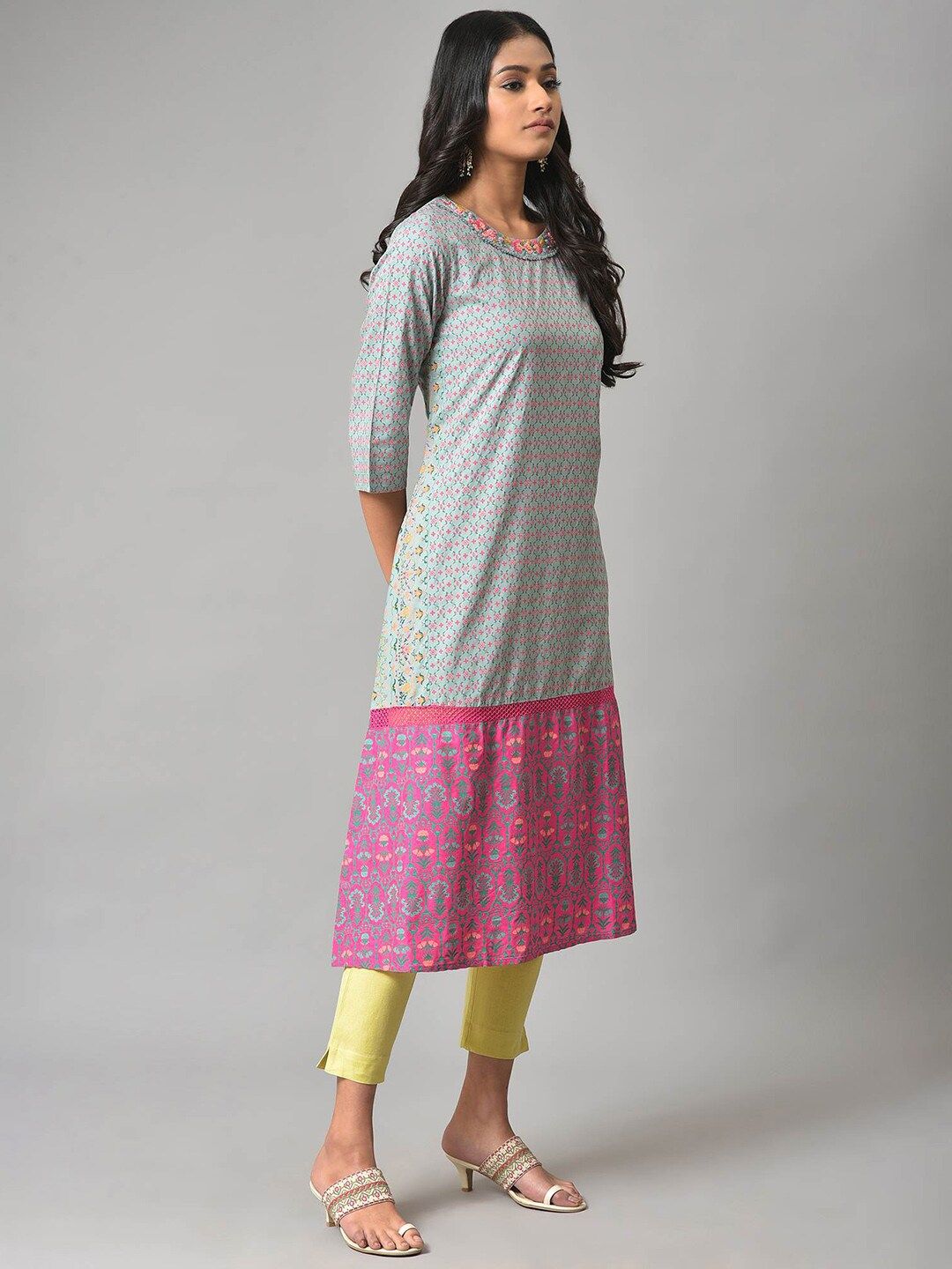 W Women Ethnic Motifs Printed Indie Prints Kurta
