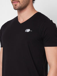 SPYKAR V-Neck Short Sleeves Cotton Typographic Print Slim Fit T-shirt