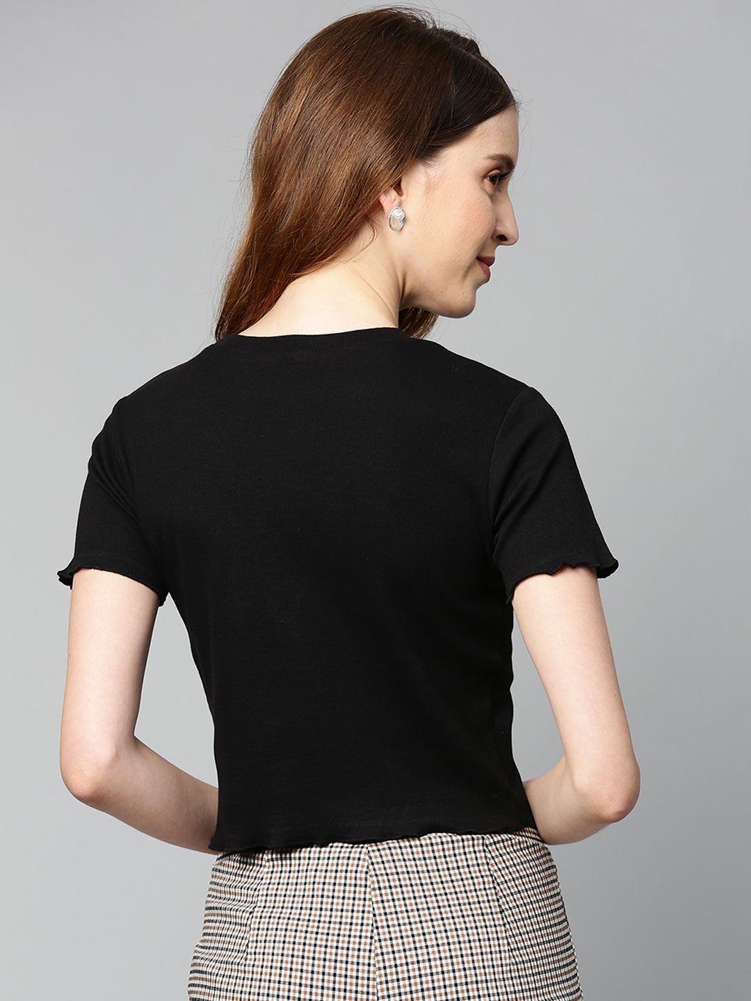 SASSAFRAS Black Crop Ribbed Top