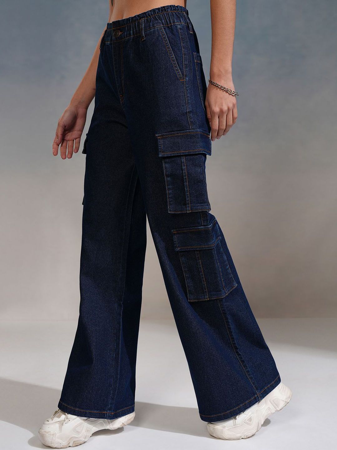 Tokyo Talkies Women Straight Fit Cargo Jeans