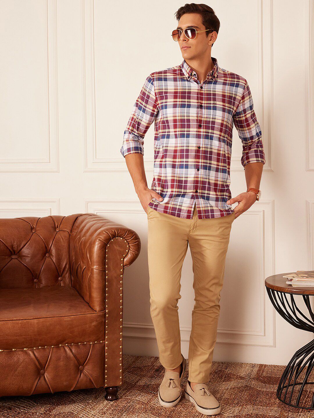 Dennison Smart Tartan memeriksa baju kasual kolar