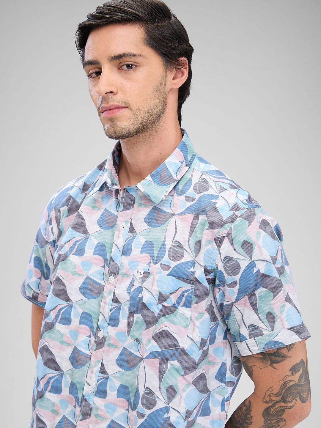 SPYKAR Men Slim Fit Floral Opaque Printed Casual Shirt