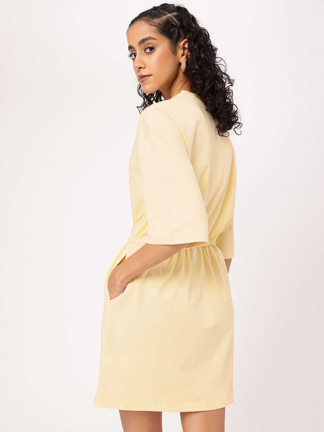 Dressberry K-jalan gaya togol dan gaun mini t-shirt