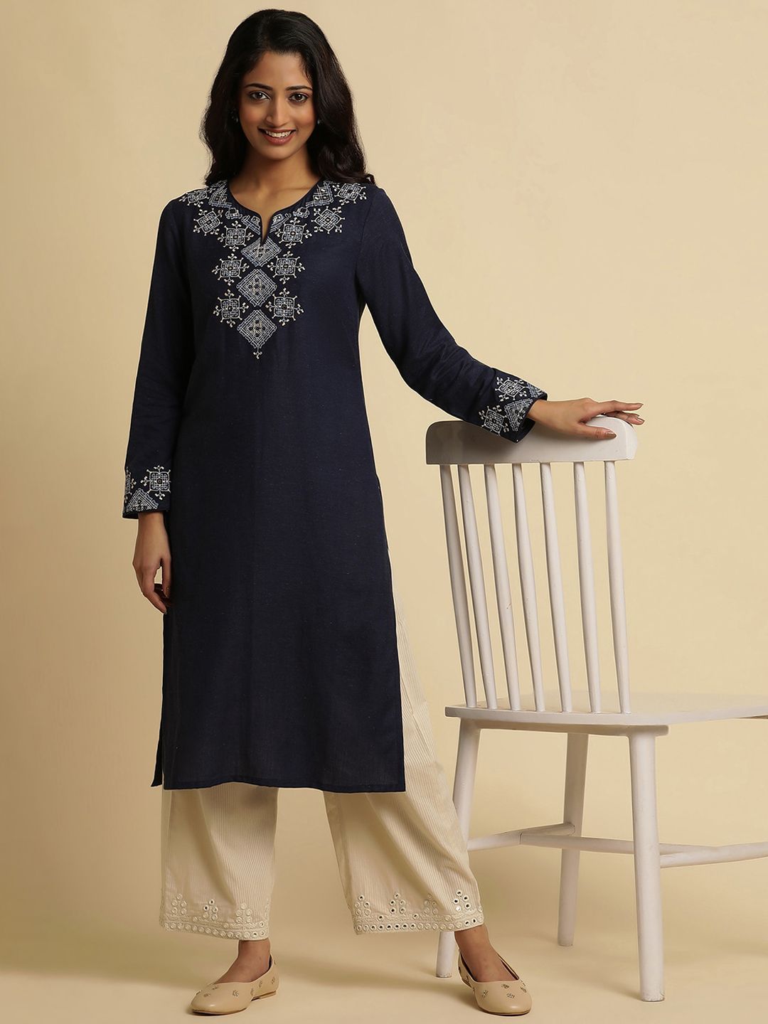 W Geometric Yoke Design Regular Sleeves Mirror Work Kurta