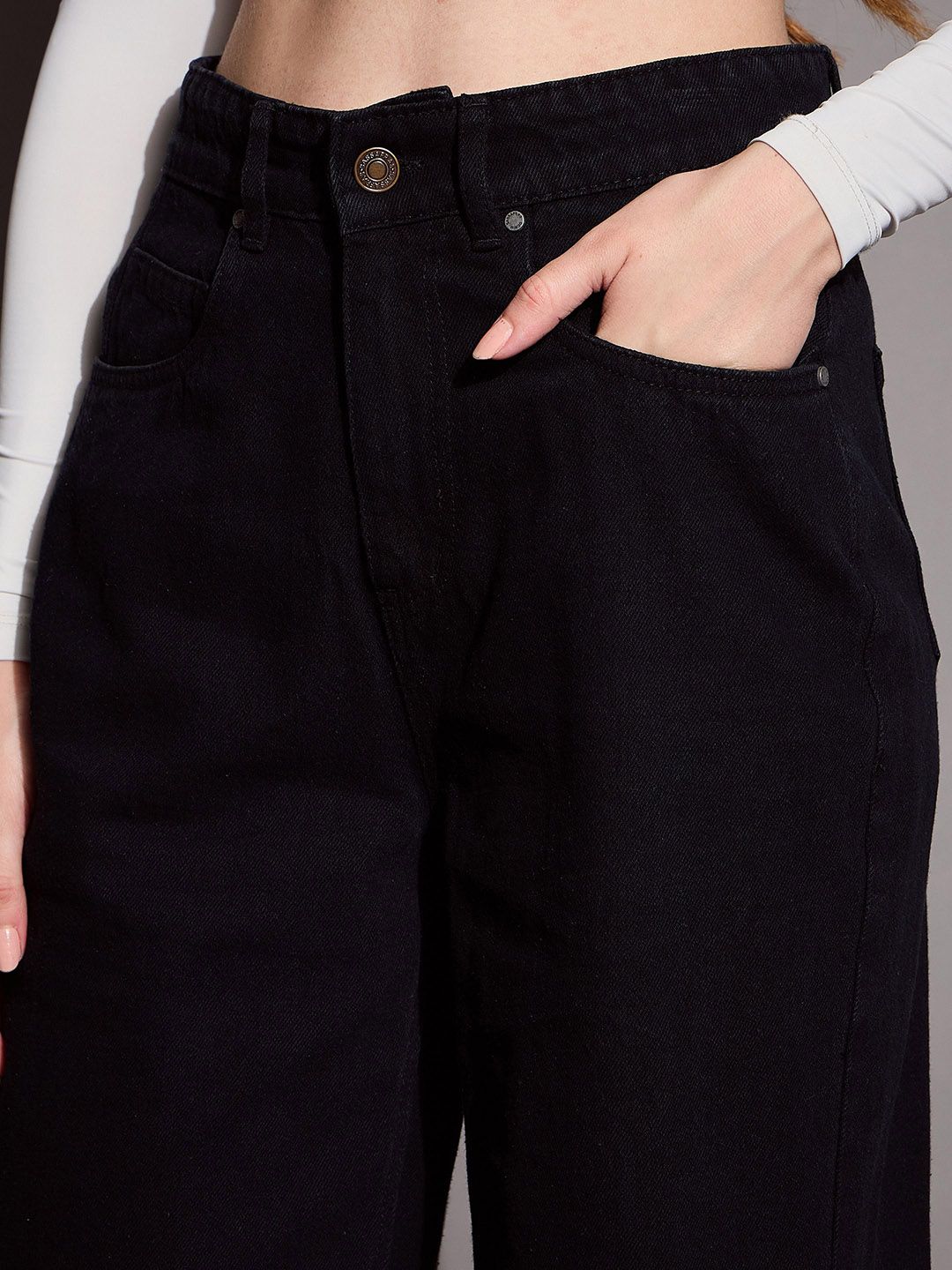 SASSAFRAS BASICS Women Comfort Flared High-Rise Jeans