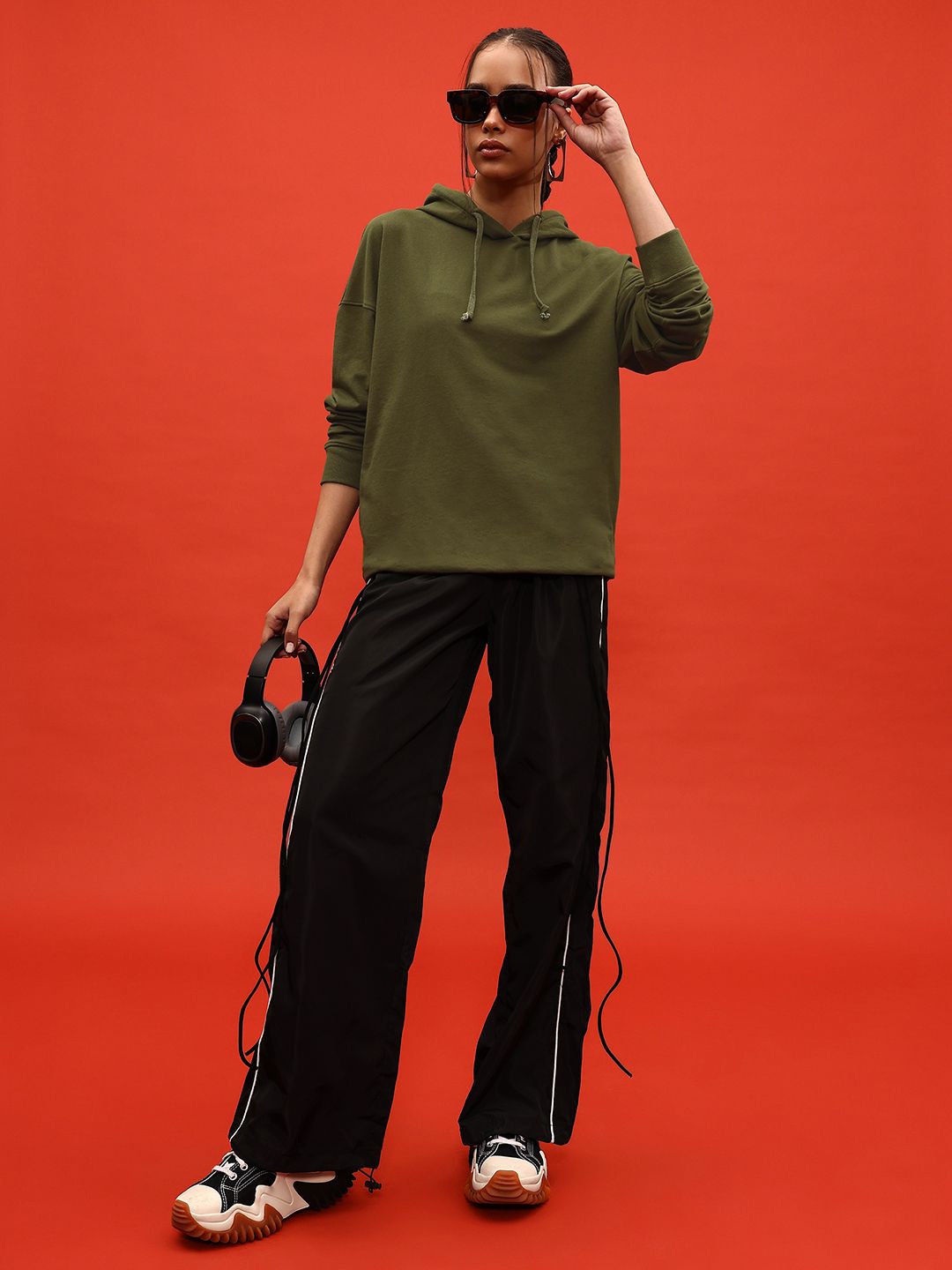 DressBerry Hooded Relaxed Sweatshirt