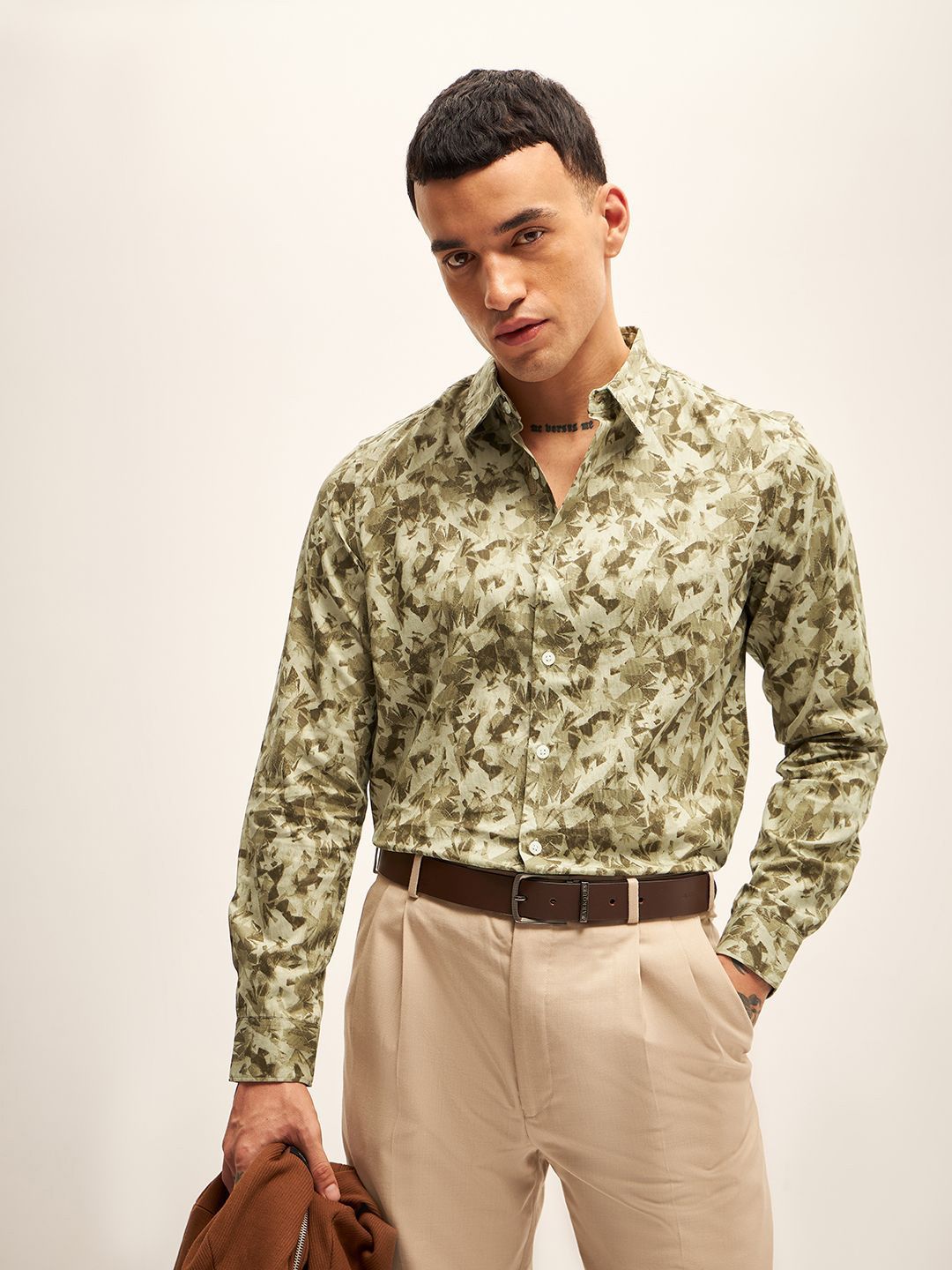 THE BEAR HOUSE Slim Fit Printed Casual Shirt