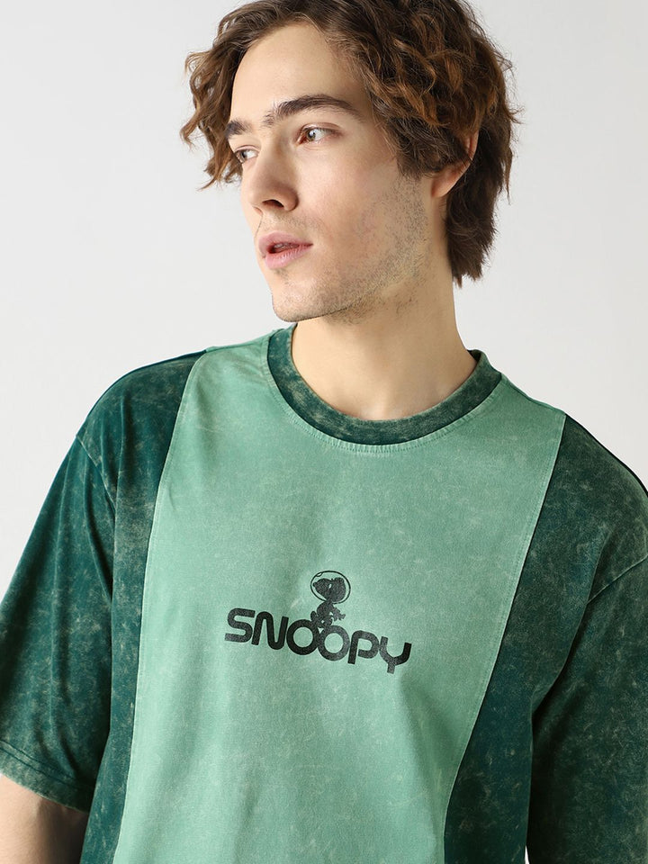 Bewakoof Snoopy Graphic Regular Fit T-shirt