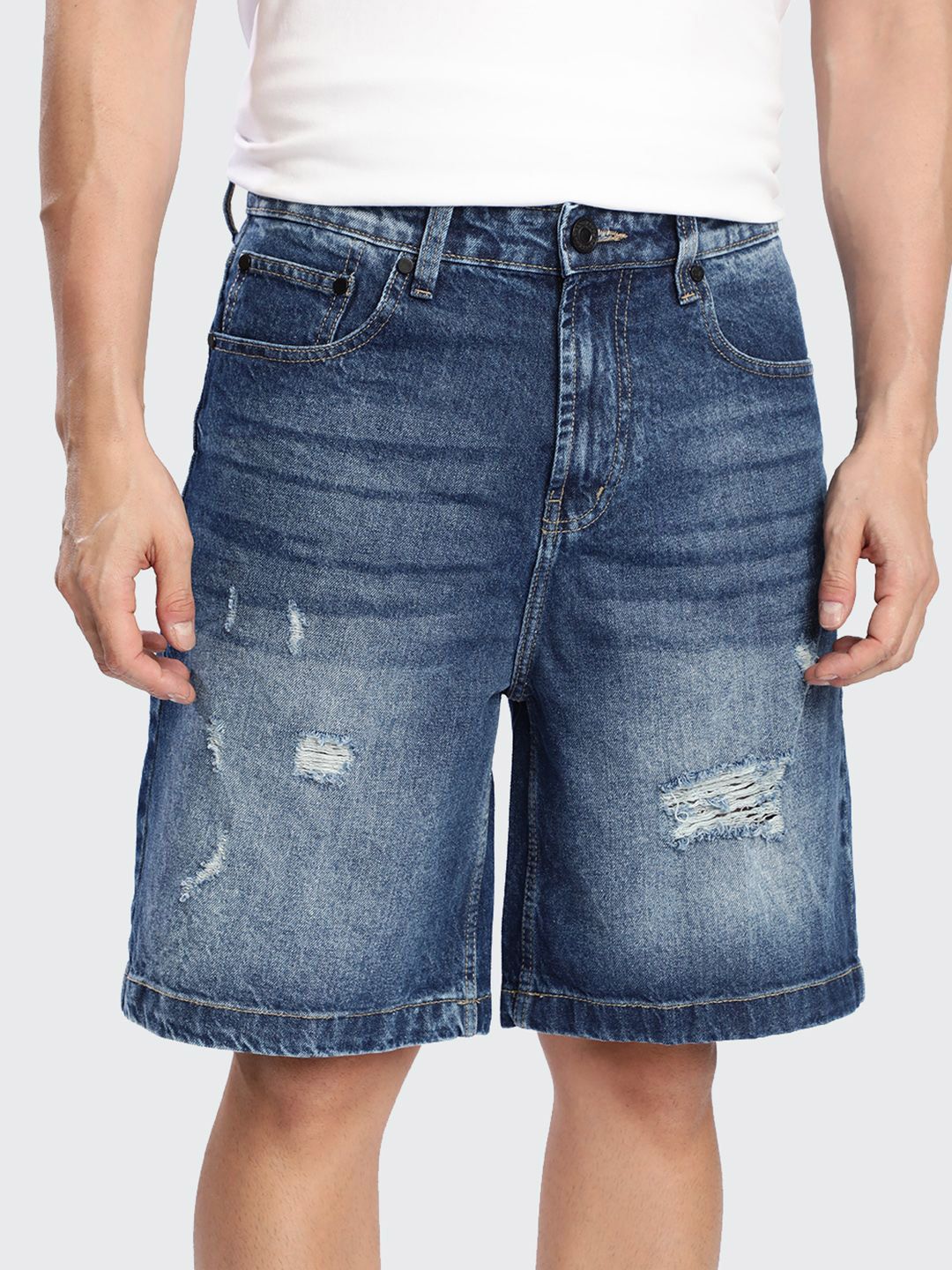 Bene Kleed Men Relaxed Fit Distressed Denim Shorts