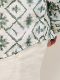 THE BEAR HOUSE Men Opaque Printed Casual Shirt