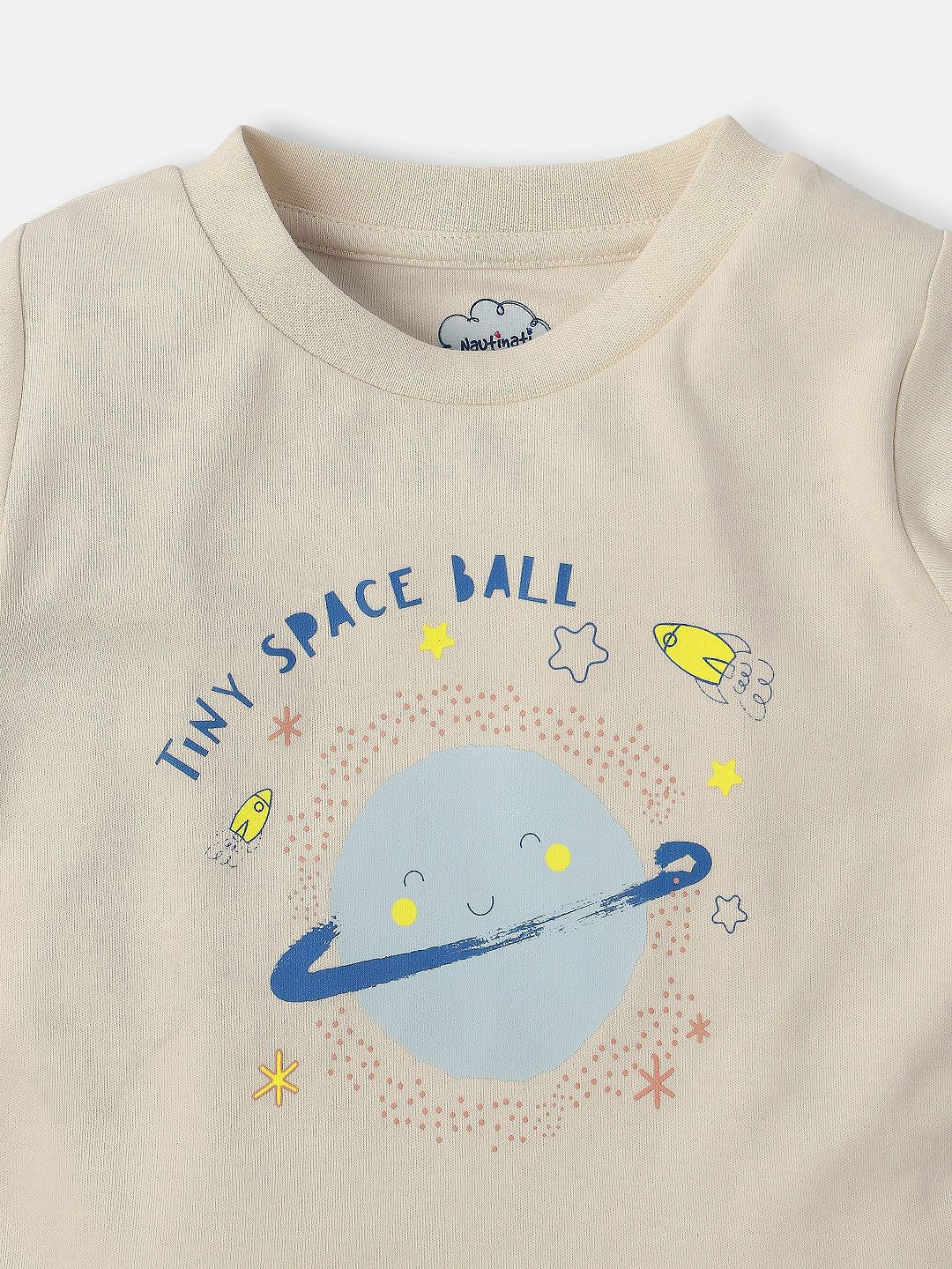 Nauti Nati Boys Printed Round Neck Pure Cotton T-shirt With Joggers