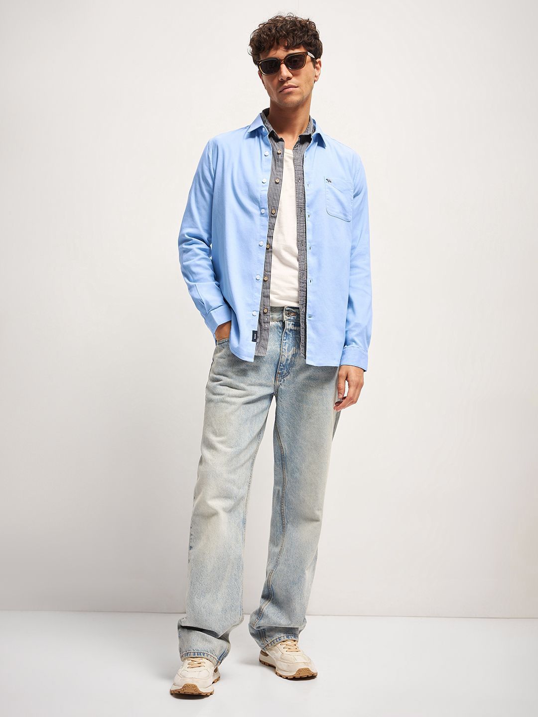 THE BEAR HOUSE Men Slim Fit Opaque Casual Shirt