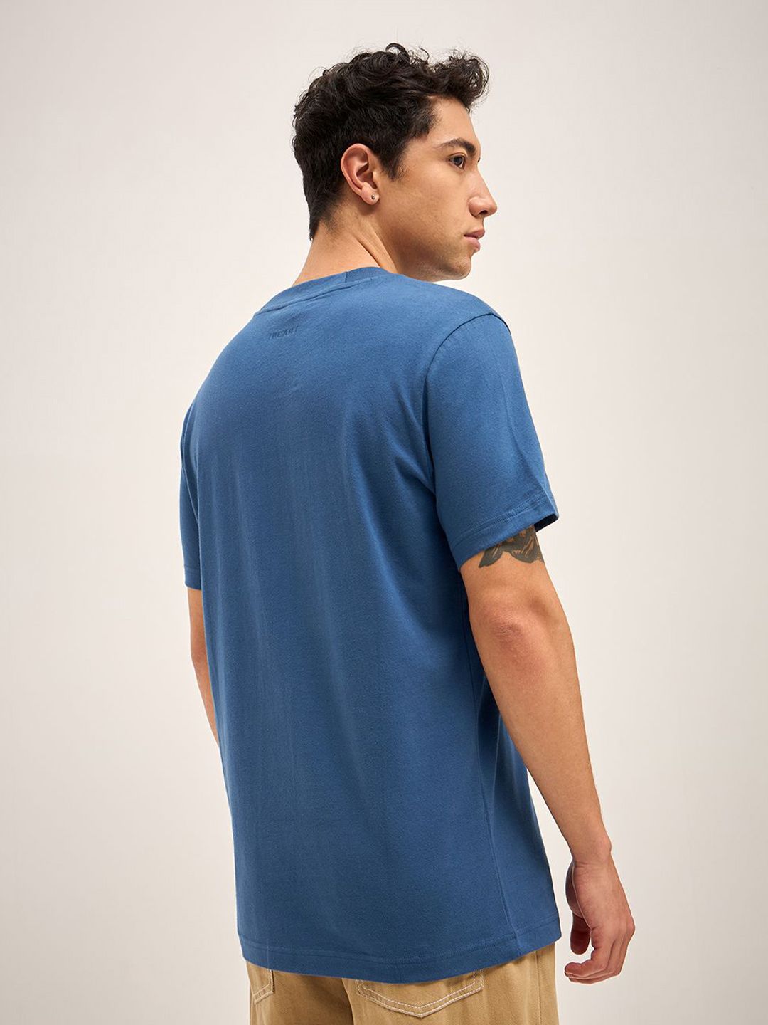 THE BEAR HOUSE Men Solid Round Neck Pure Cotton T-shirt