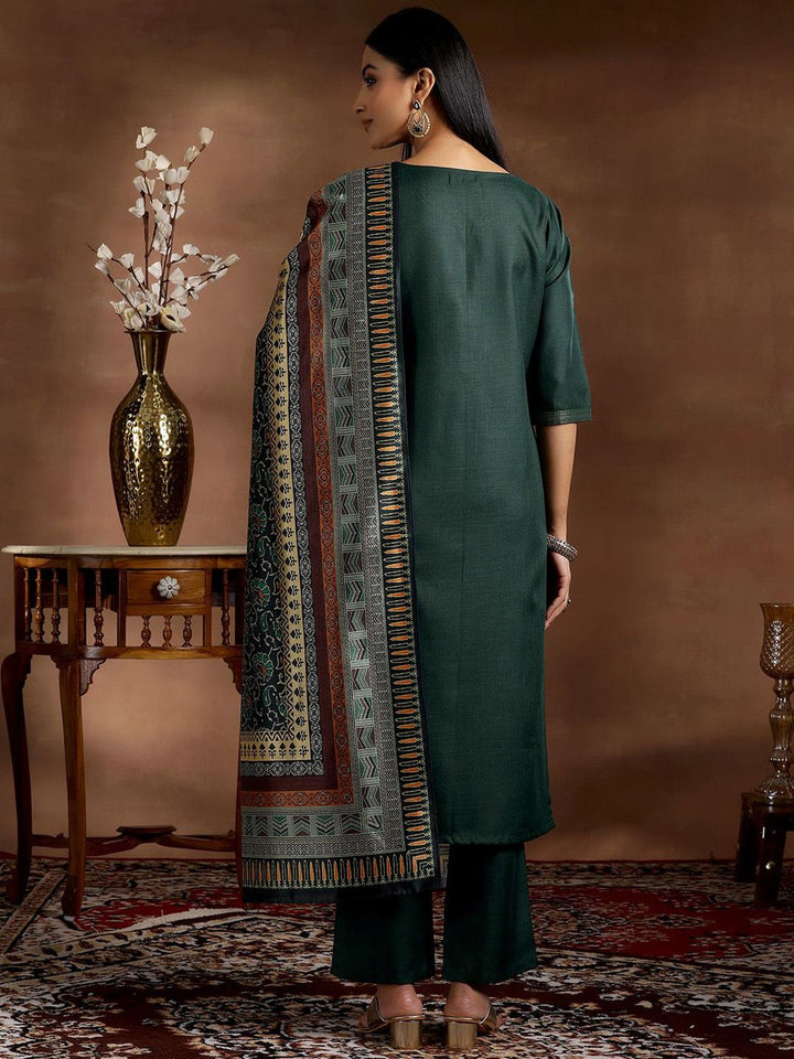 Libas Notched Neck Straight Kurta with Trousers & Dupatta