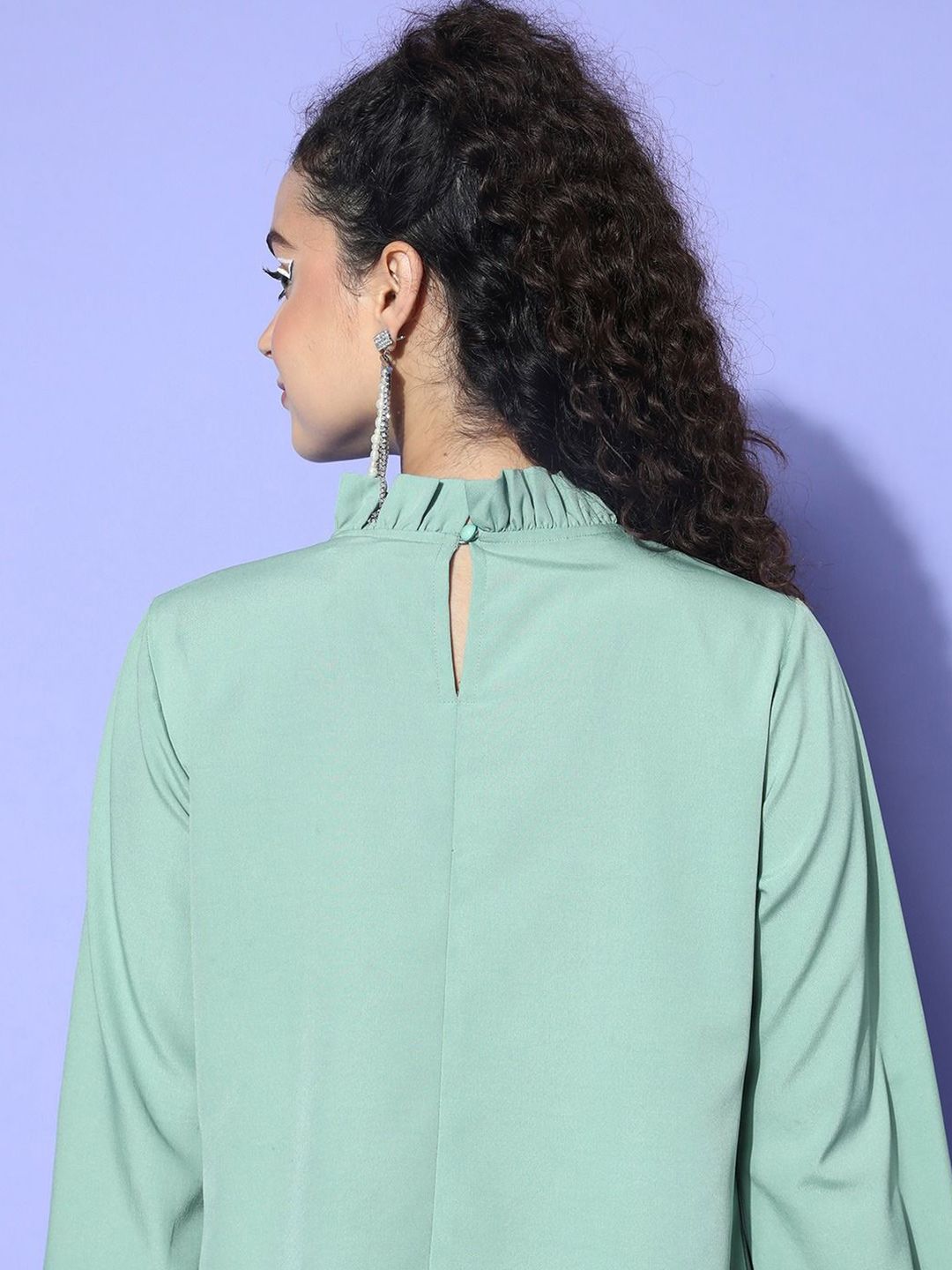 Berrylush Bishop Sleeves Ruffles Top