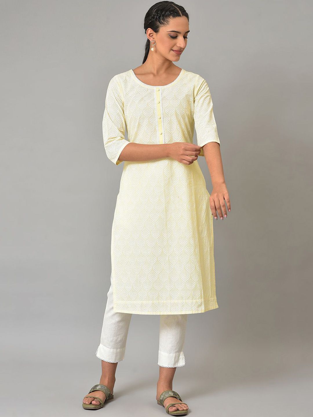 AURELIA Women Cotton Floral Printed Kurta