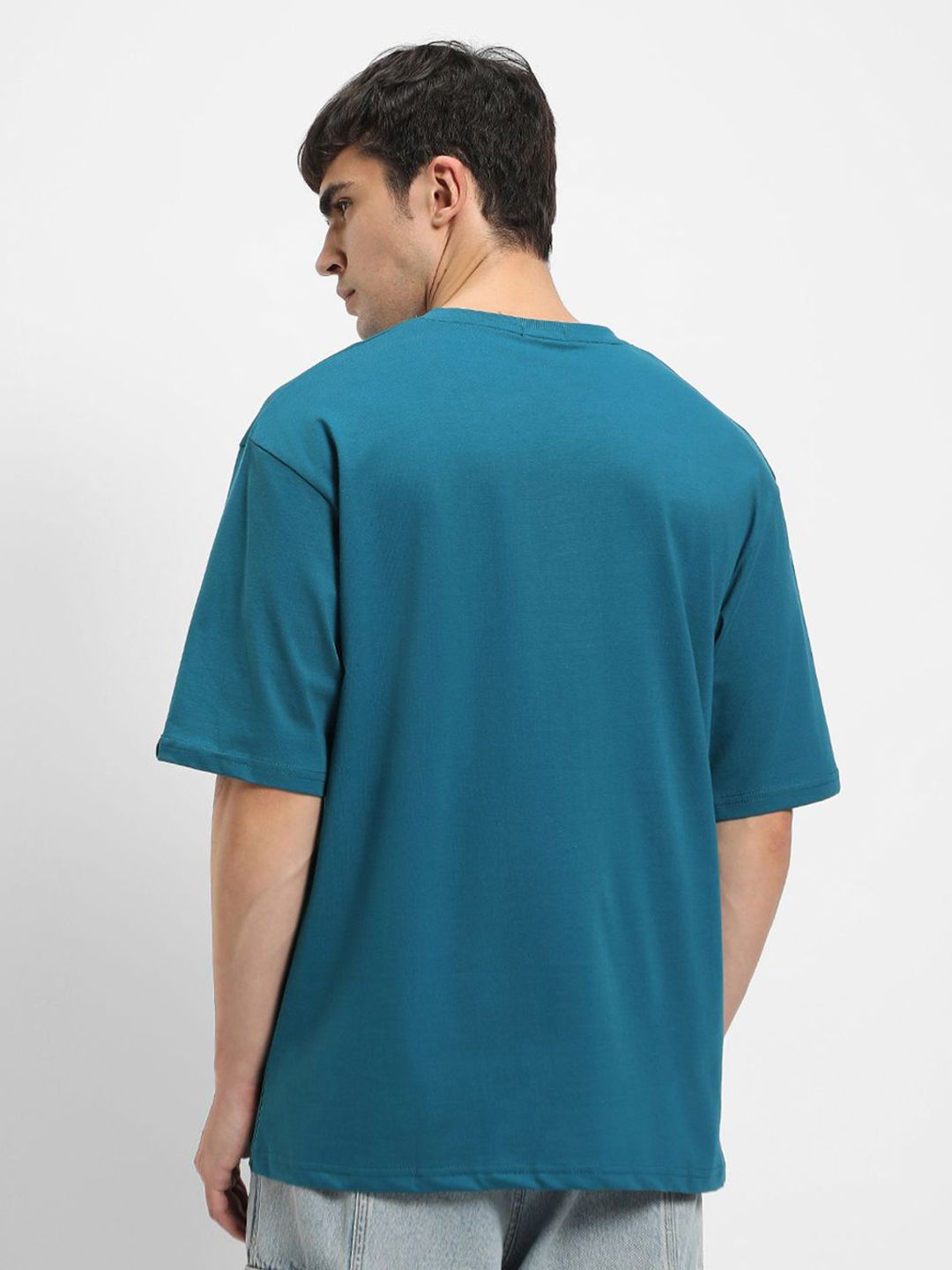 Bewakoof Men Printed V-Neck T-shirt